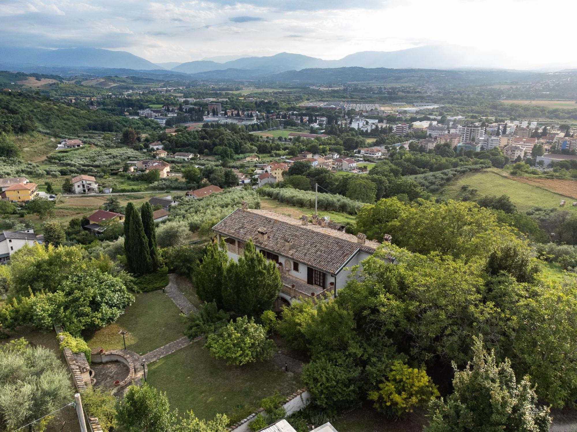 B&B Villa Dei Desideri Chieti Exterior foto